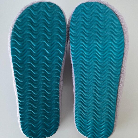 Paper Source Lavender Spa Slippers- NWOT - Picture 6 of 10